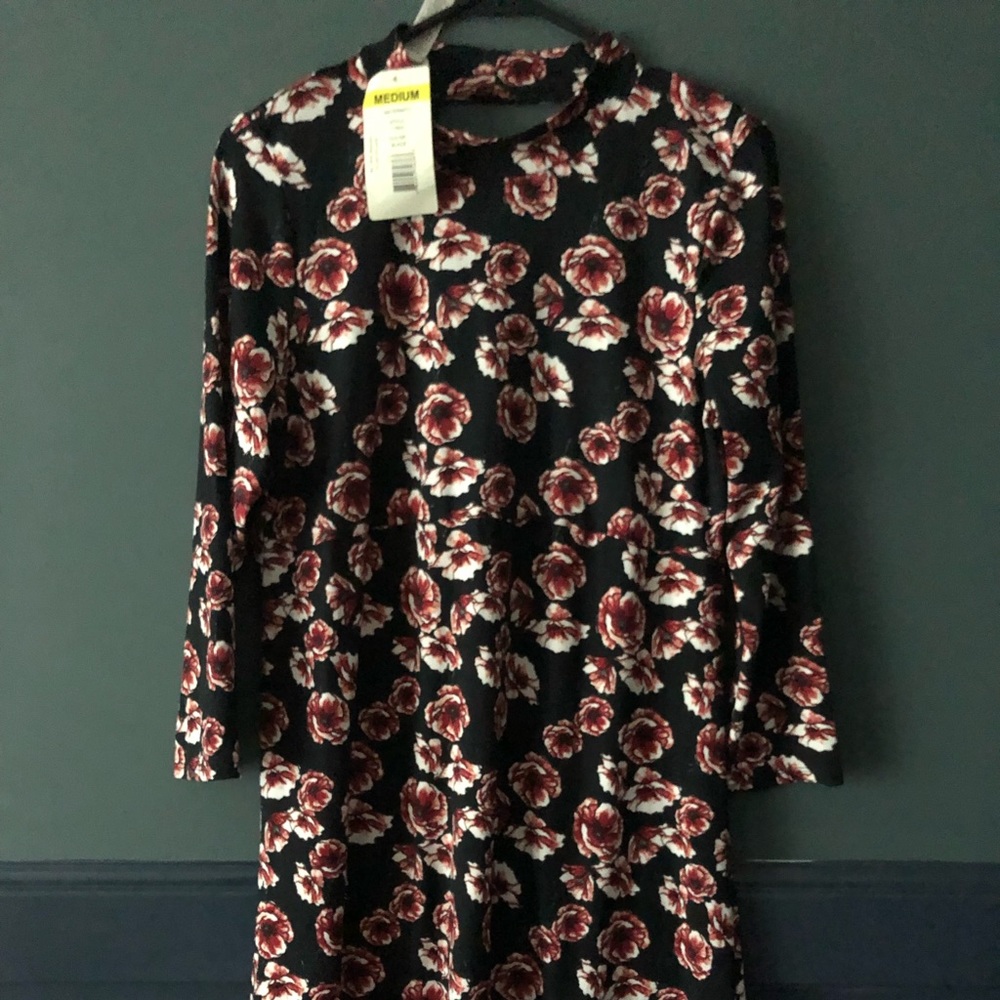 Ma Cherie dress Size medium new with tags